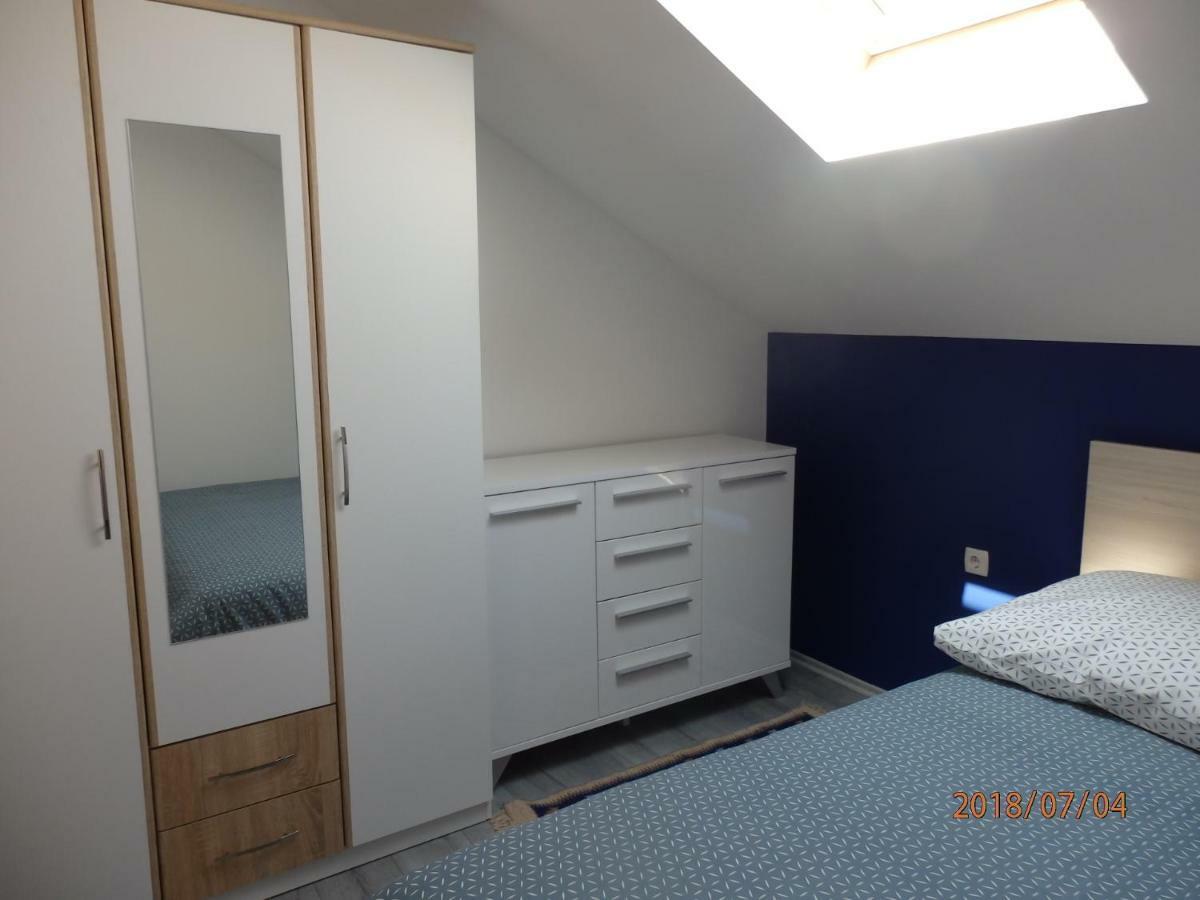 Apartman M&M Milna  Kültér fotó
